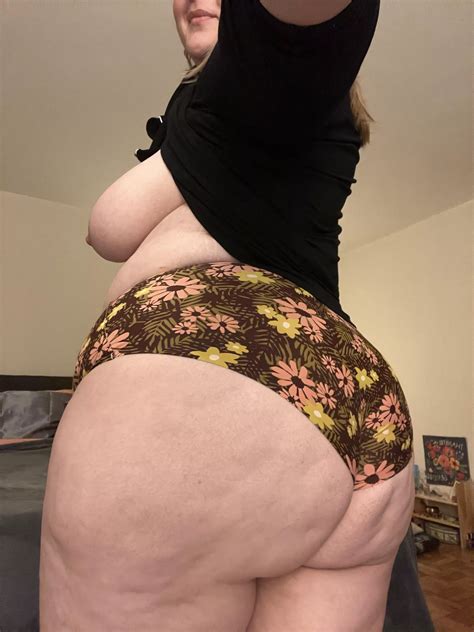 Think My Ass Will Swallow Your Dick Nudes Bbwmilf Nude Pics Org