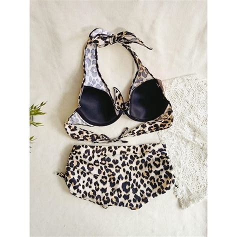 Bikini Pantai Berkawat Dan Busa Loreng Macan Barang Mewah Pakaian Di Carousell