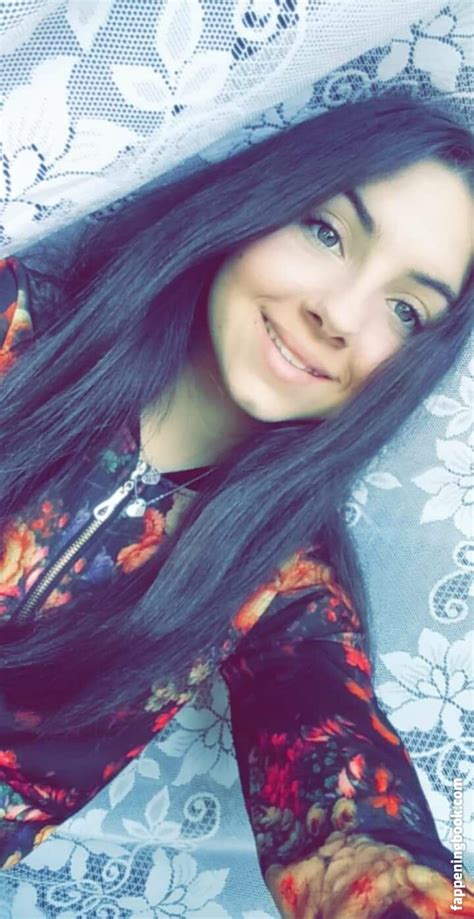 Wiktoria Bystron Nude OnlyFans Leaks Fappening FappeningBook