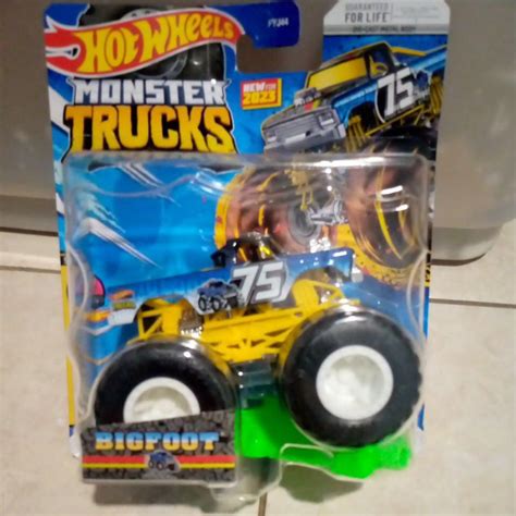 Jual Hotwheels Hot Wheels Monster Trucks Truck Bigfoot Big Foot Shopee Indonesia