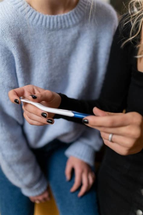 Someone Asks Lesbian Parents How They Decided Who Would Get Pregnant 28 Give Honest Answers