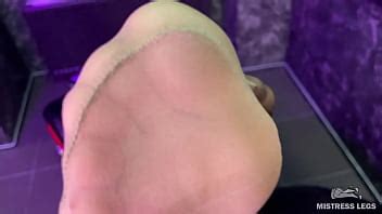 Beautiful Mistress Feet And Ass In Flesh Colored Pantyhose Teasing You XVIDEOS