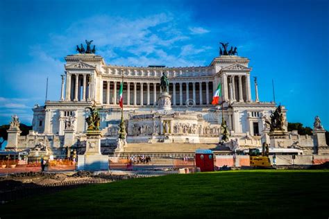 Summer Vacation In Rome Italy Editorial Stock Image Image Of Stone