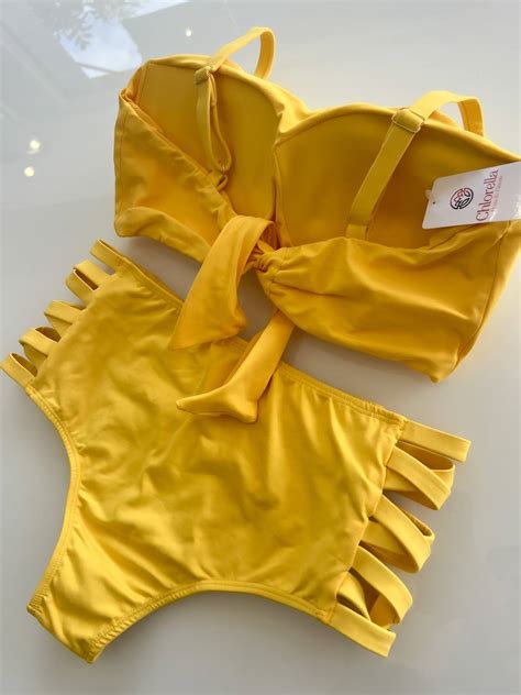Biquíni Cropped Hot Pants Amarelo Chlorella Praia Loja Online de Biquínis e toda linha de