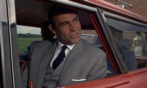 James Bond’s Iconic Goldfinger Suit - Paperblog