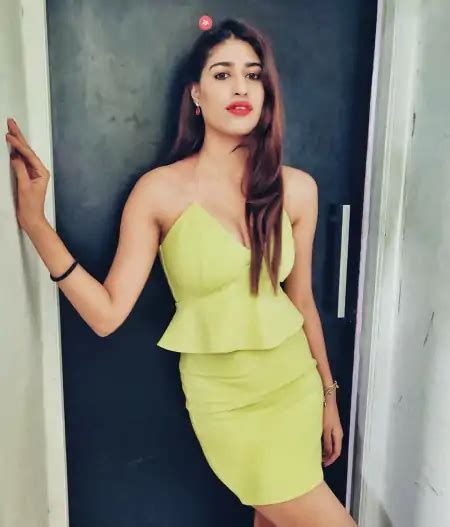 Shreya Mehta Top Hot Pics And Photo