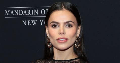 2023 SI Swimsuit Model Brooks Naders Affordable Go To Nude Lip Liner Is Less Than 20 Sports