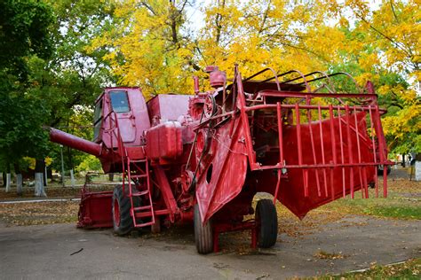 Саратовская область, № (64) Б/Н СТ 0040 — СК-5 "Нива"; Техника на ...