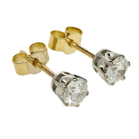 Ladies 18ct Yellow Gold Diamond Stud Earrings Miltons Diamonds