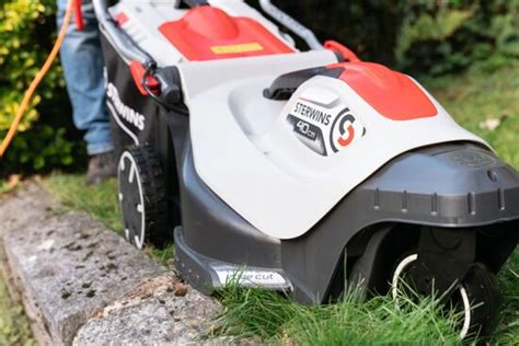 RASAERBA ELETTRICO ELM2-40P STERWINS - Bricocenter