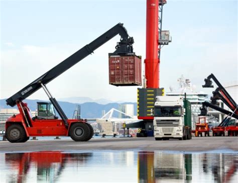 Port Handling Equipment