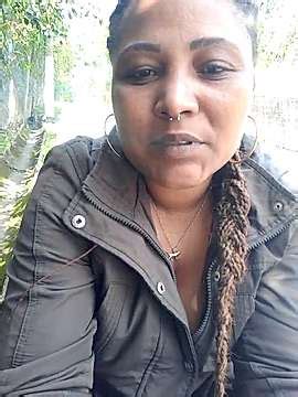 Mirhia Naked Stripping On Cam For Live Sex Video Chat BeautifulPussy