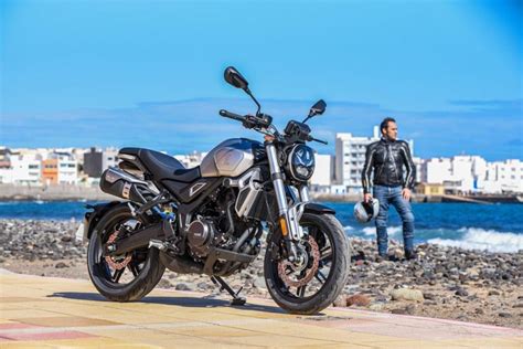 Voge Ac New Cc Sports Naked Commuter Twin Cylinder A Licence Compliant In Stafford