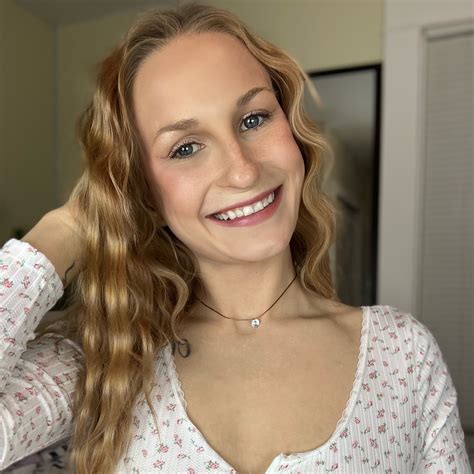 Maraann S Profile Page Porn Vids Pics More Manyvids Manyvids