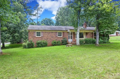 132 Greendale Dr Mount Holly Nc 28120 Mls 4047711 Coldwell Banker