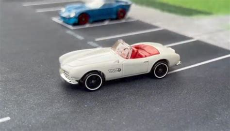 Bmw Hot Wheels Bmw Vozilo Darilo Igra A Elvis Presley Bmw