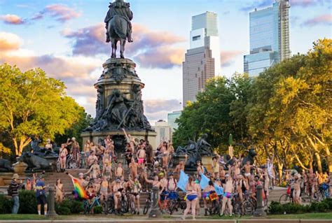 Get Nude In Philly During The Naked Bike Ride Fagabond
