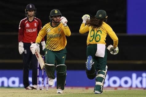 Du Preez The Hero As Proteas Women Start World T20 Brilliantly The