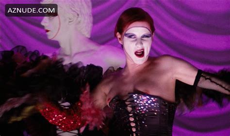 NELL CAMPBELL Nude AZNude