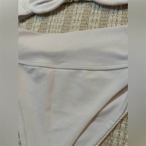 New Beach Riot Camilla Bikini Top Island Bikini Bo Gem