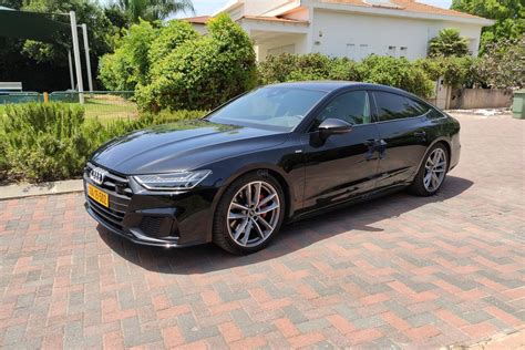 אאודי A7 היברידית נטענת במבחן דרכים 🏎️ בפורטל הרכב גיר