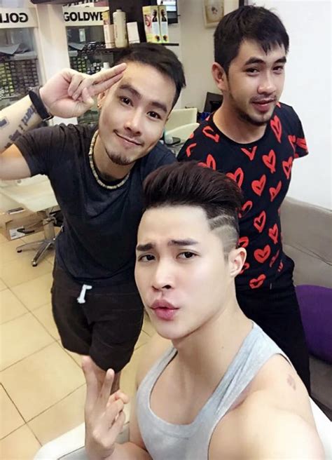 Hot boy trường Đại Học Sân Khấu Điện Ảnh khoe body cực nóng bỏng Cộng Đồng Gay Blog