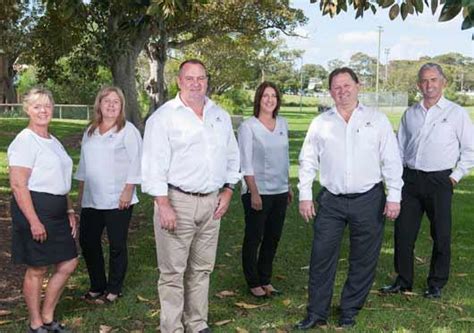 expanded services     kelly hunter business review