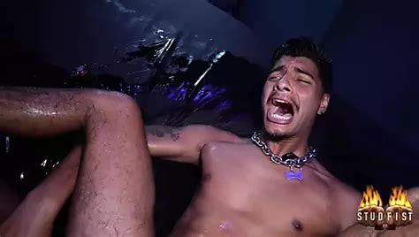 Doppelter Monsterschwanz Doppelpenetration Hardcore Arschficken Mit Besteck X Und Miguel Rey