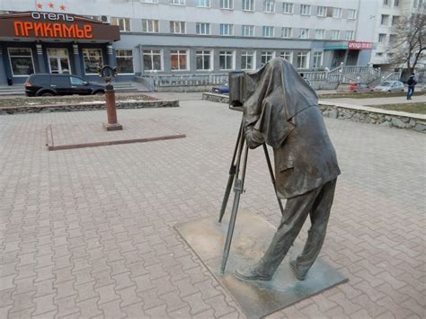 Памятник «Пермяк-соленые уши» в Перми (Россия) с фото и отзывами