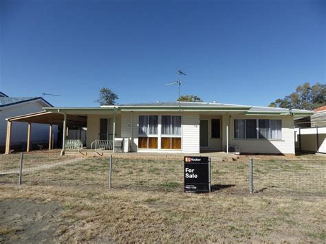 12 Howard Street Roma Qld 4455 Au