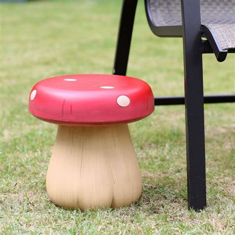 11 Red Mushroom Stool