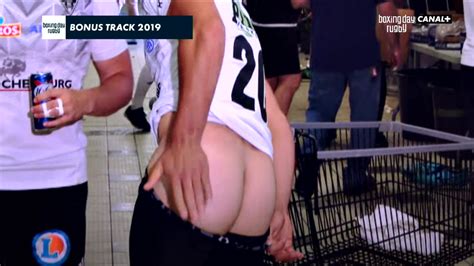 Wedgies NAKED BUTT RUGBY PLAYER IN FRANCE ThisVid