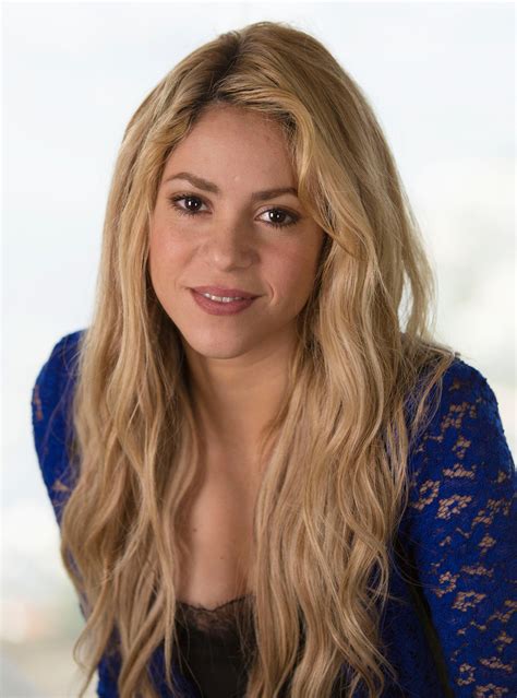 Female Singers: Shakira Mebarak pictures gallery (32)