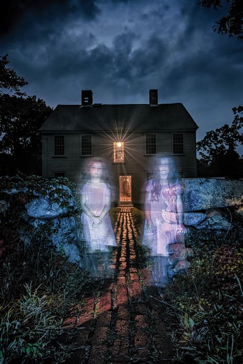 16 Real-Life Haunted Places in Rhode Island - Rhode Island Monthly