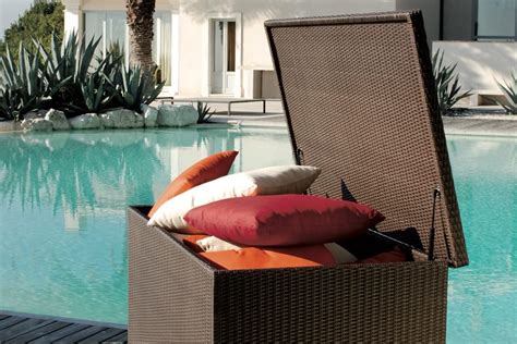 Box Cushion Mazuvo Indo