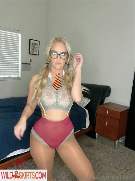 Emilyyxx Nude Leaked Photos And Videos WildSkirts