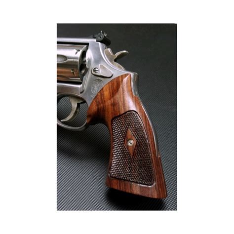 S W N Frame Round Butt Rosewood Heritage Grips Medallions None Surface