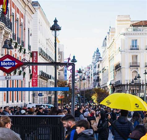 Explora Madrid La Guía Definitiva de Free Tours en la Ciudad