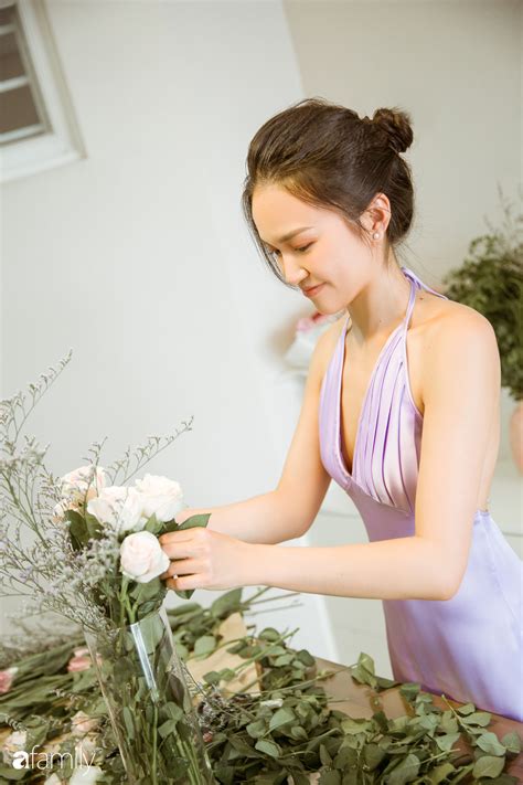 Hot mom và nữ CEO nhìn lại cuộc sống sau gần tháng cách ly thông minh tại nhà cùng con nhỏ