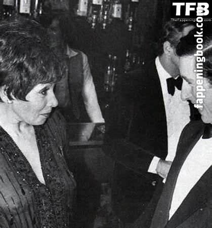 Shirley Bassey Nude OnlyFans Leaks Fappening FappeningBook