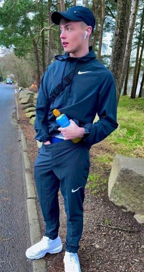 Adidas Trackies Nike Tech Tracksuit Gay Outfit Muscles Soccer Guys Cute Selfie Ideas Nike