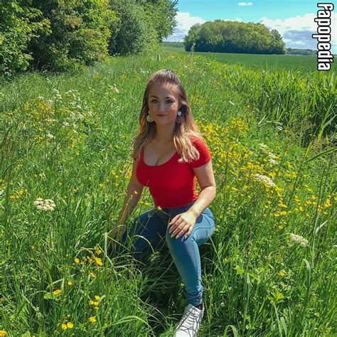 Esmeralda Nude OnlyFans Leaks Photo Fapopedia