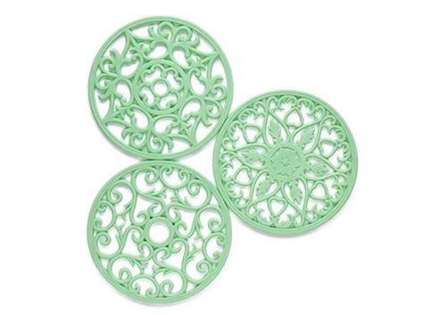 Silicone Trivets For Hot Pans Set Of 3 Decorative Design Flexible Hot Pads BPA Free