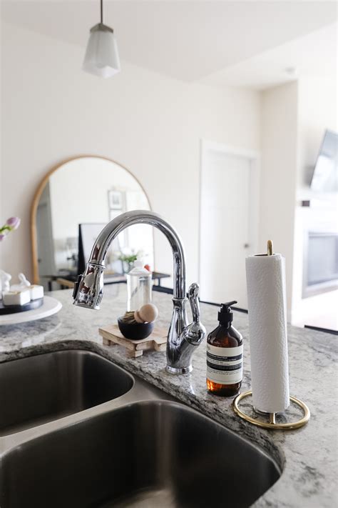 Kitchen Sink Styling Our Top Tips For Insanely Cute Kitchen Sink Dec