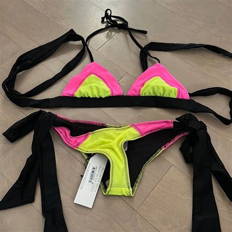Beach Riot Swim Bnwt Super Cute Beach Riot Bikini Size Xs Poshmark