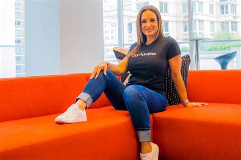 Original MILF Lisa Ann Traumatised By Sex Scene That Splattered Blood Everywhere Daily Star