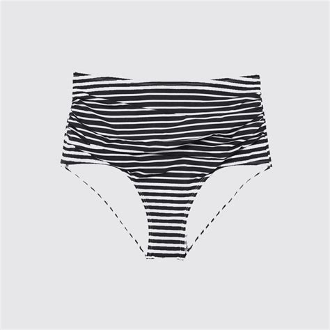 Bikini Hose Mit Knotendetail TheCurvyMagazine