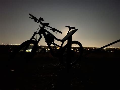 Night Time Bike Ride : r/mountainbiking