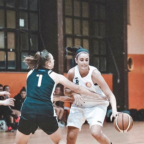 Basketball Italian Basketball Player S Nude Photo Causes A Stir Foto 8 De 11 MARCA English