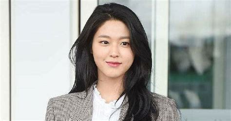 Showbiz Heart Stopping Semi Nude Photo Of K Pop Singer Seolhyun